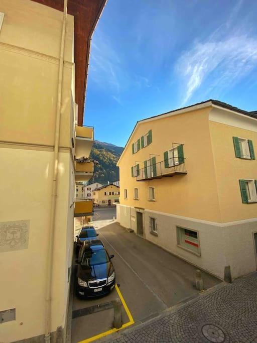 Casa Lalla Affittasi Nel Centro Di Poschiavo Dış mekan fotoğraf