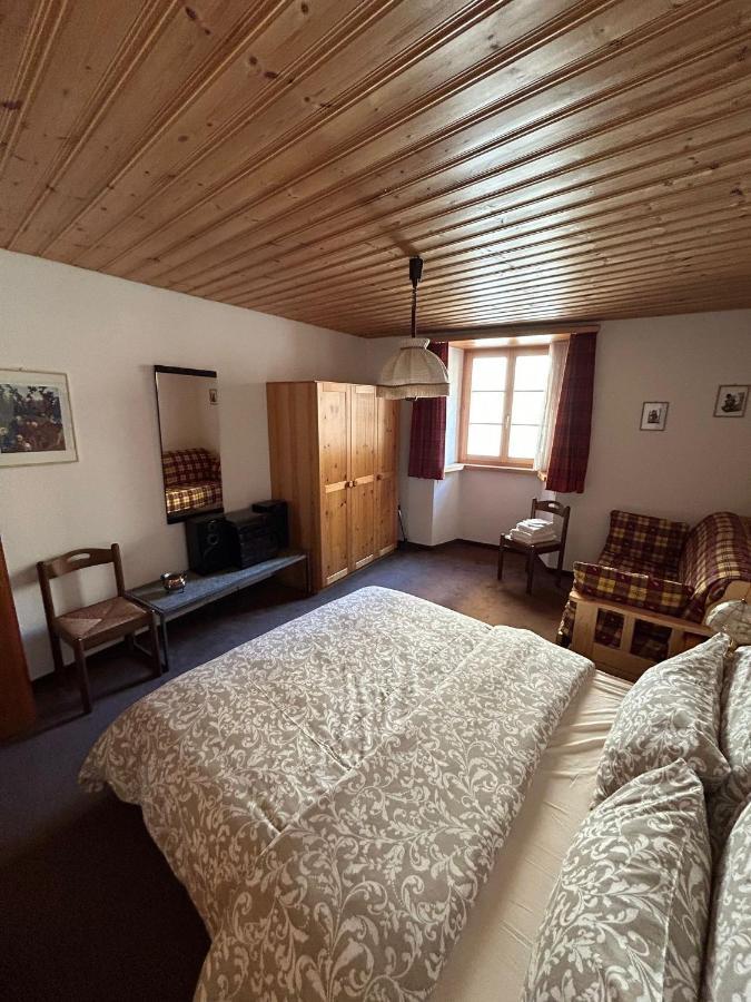 Casa Lalla Affittasi Nel Centro Di Poschiavo Dış mekan fotoğraf